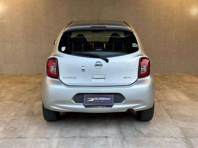 Nissan March