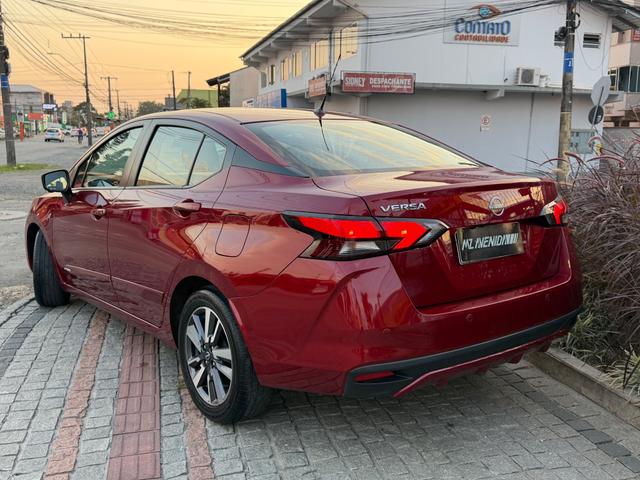 Nissan Versa
