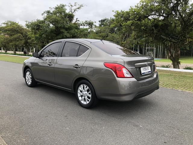 Nissan Versa