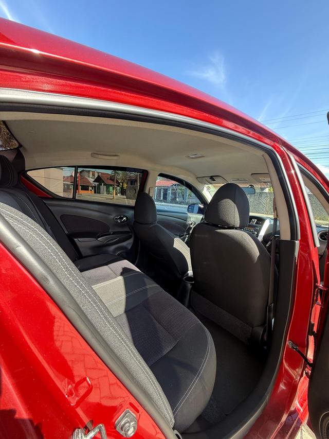 Nissan Versa