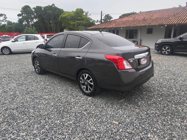 Nissan Versa