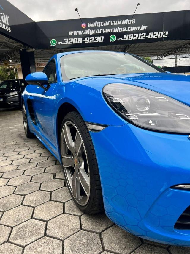 Porsche 718