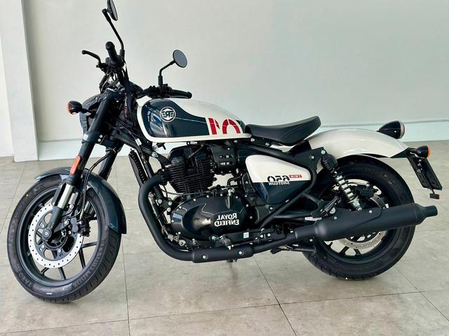 Royal Enfield Shotgun