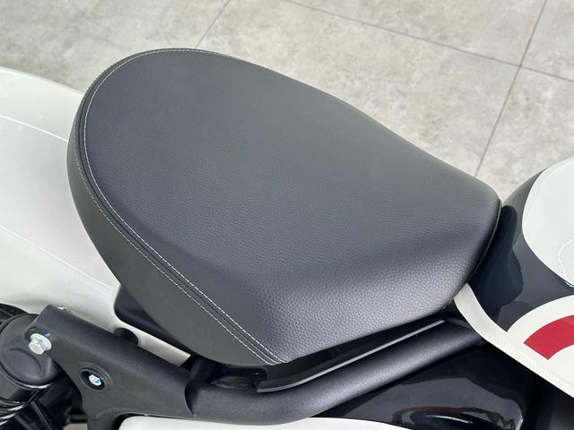 Royal Enfield Shotgun