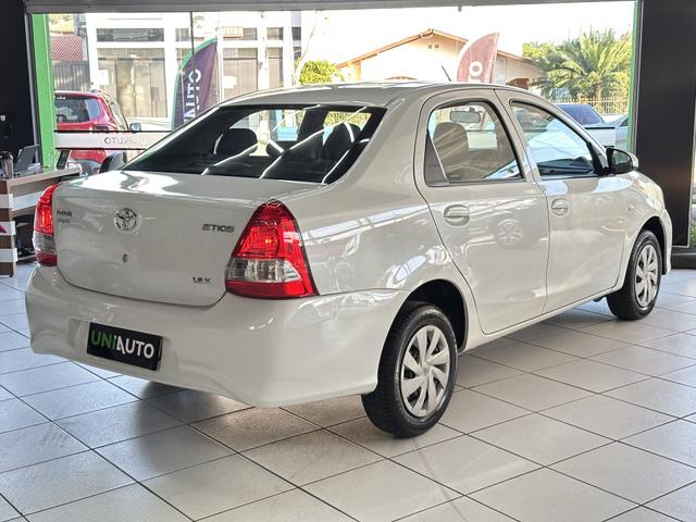 Toyota Etios
