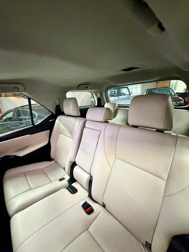 Toyota Hilux SW4
