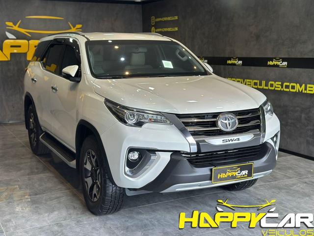Toyota Hilux SW4