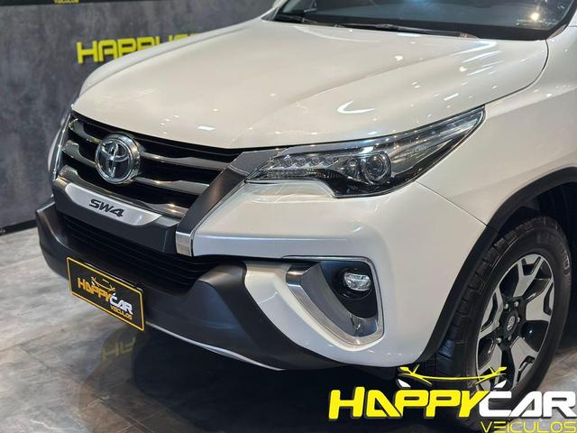Toyota Hilux SW4