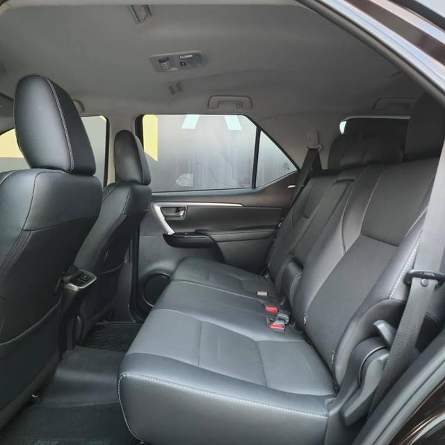 Toyota Hilux SW4