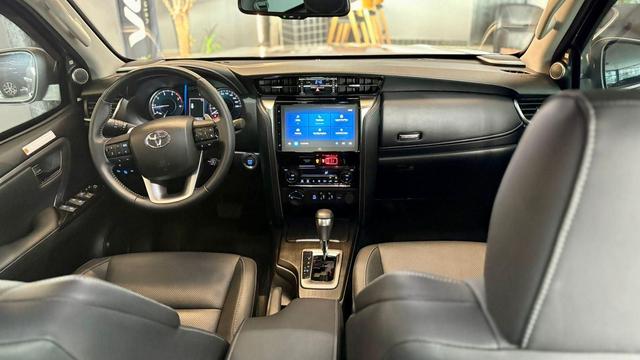 Toyota Hilux SW4