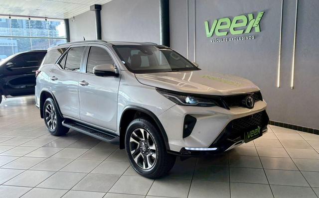 Toyota Hilux SW4