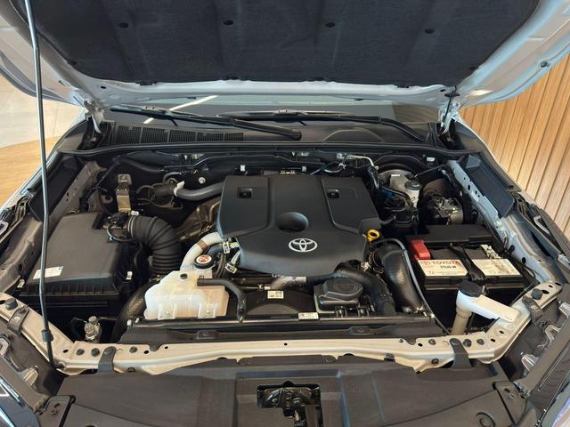 Toyota Hilux SW4