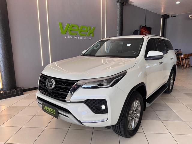 Toyota Hilux SW4