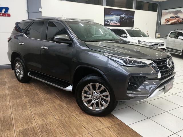 Toyota Hilux SW4
