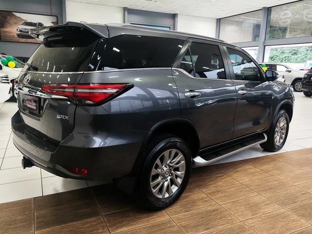 Toyota Hilux SW4