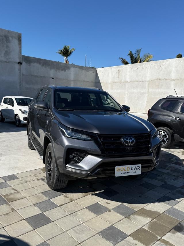 Toyota Hilux SW4