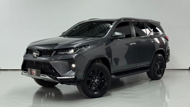 Toyota Hilux SW4