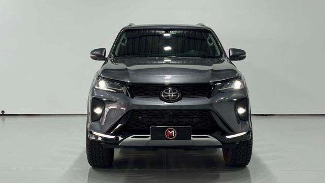 Toyota Hilux SW4