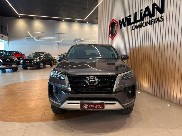 Toyota Hilux SW4