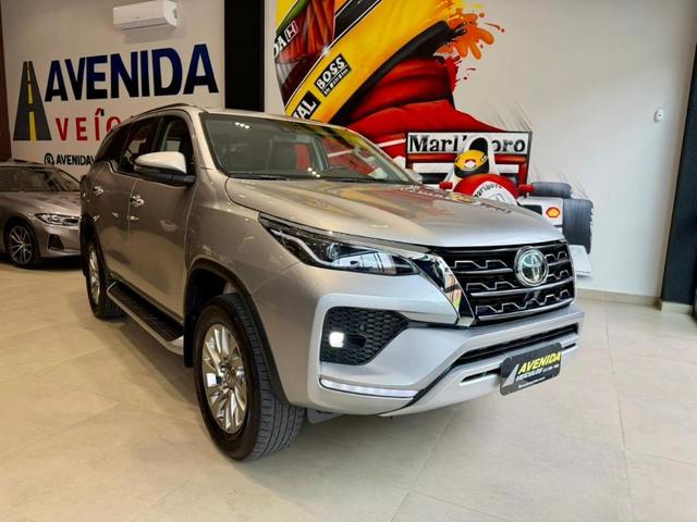 Toyota Hilux SW4