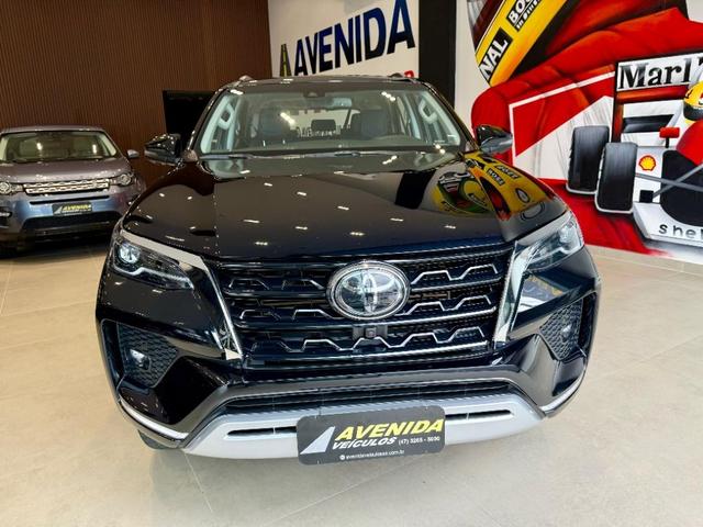 Toyota Hilux SW4