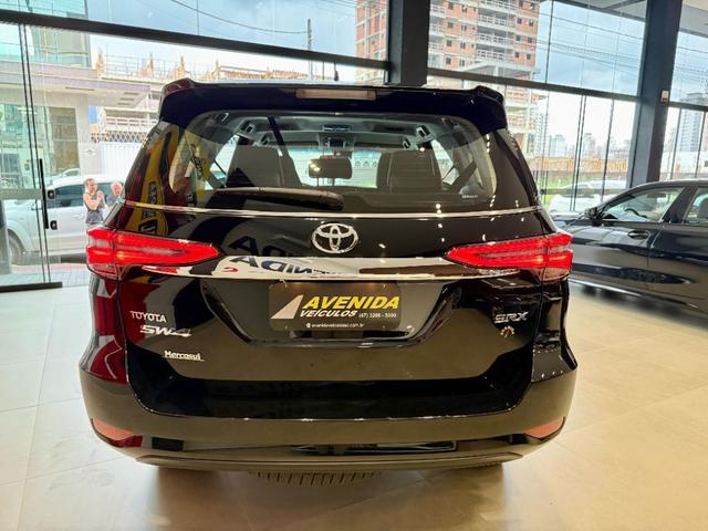 Toyota Hilux SW4