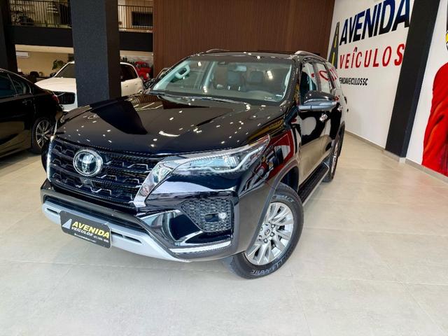 Toyota Hilux SW4