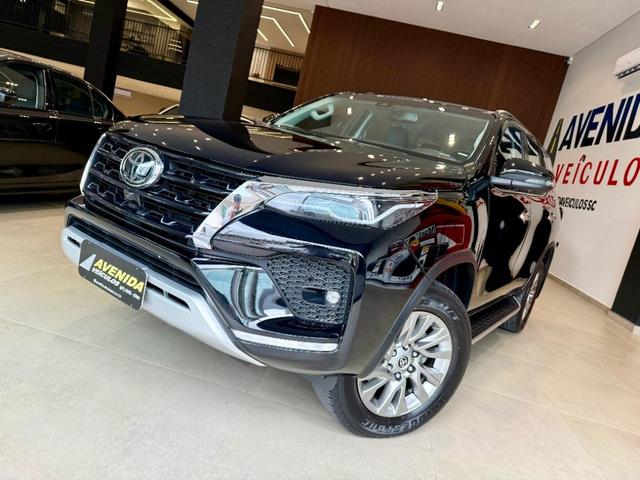 Toyota Hilux SW4