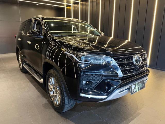 Toyota Hilux SW4