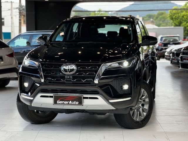 Toyota Hilux SW4