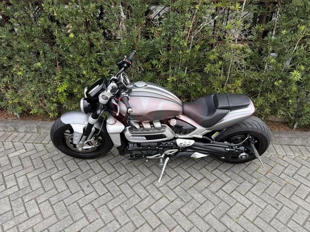Triumph Rocket