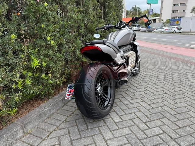 Triumph Rocket