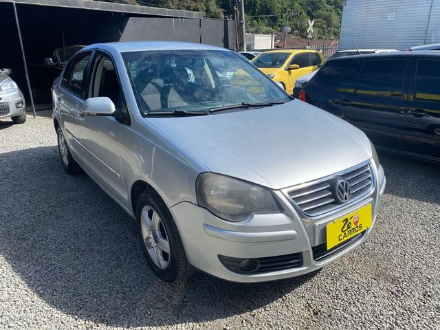 Volkswagen Polo Sedan