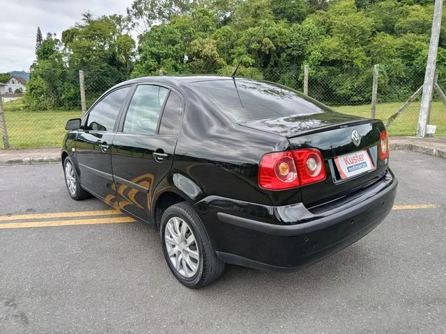 Volkswagen Polo Sedan