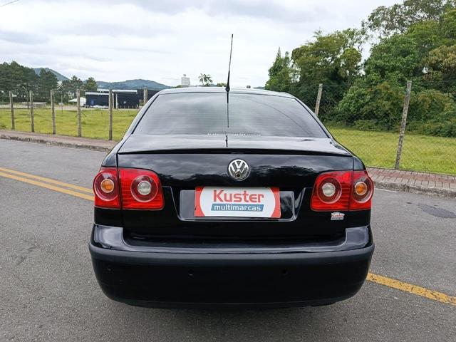 Volkswagen Polo Sedan