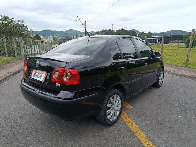 Volkswagen Polo Sedan