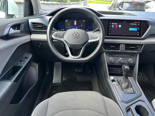 Volkswagen Taos