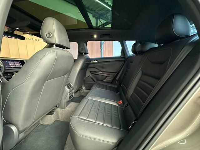 Volkswagen Taos