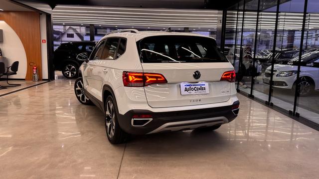 Volkswagen Taos