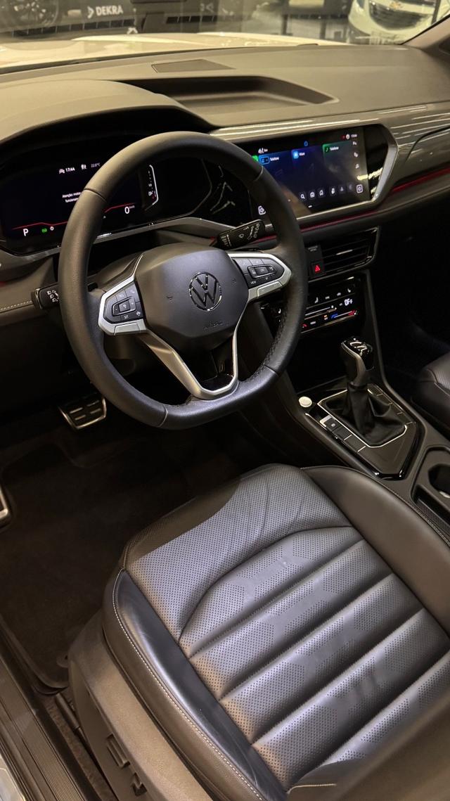 Volkswagen Taos