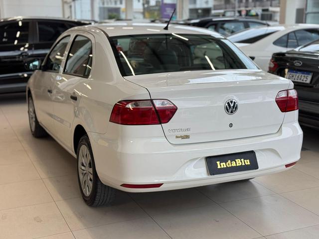 Volkswagen Voyage