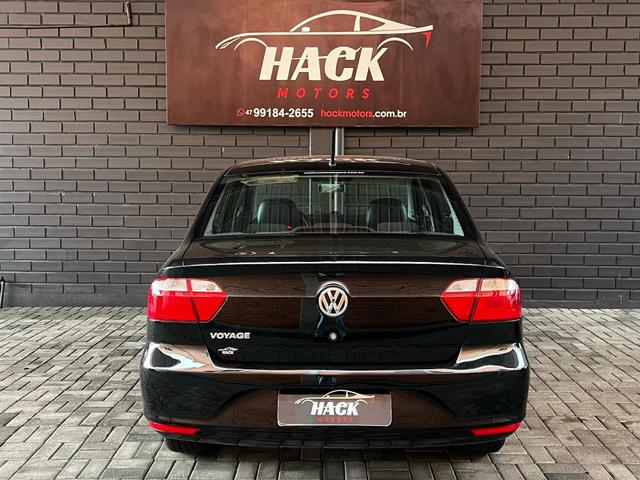 Volkswagen Voyage