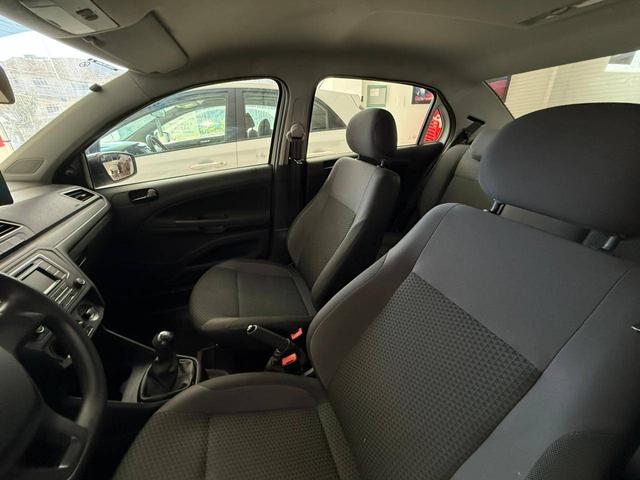 Volkswagen Voyage