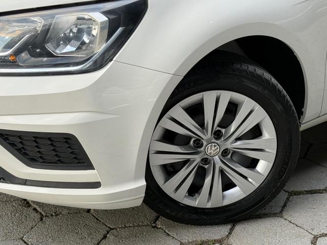 Volkswagen Voyage