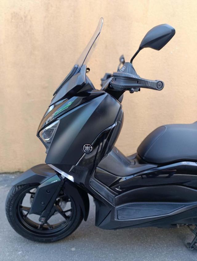 Yamaha Xmax