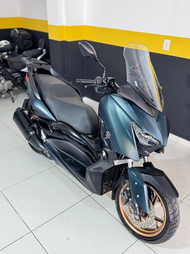 Yamaha Xmax