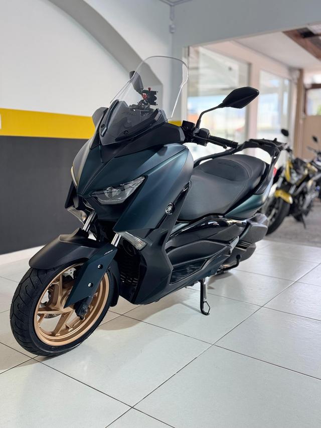 Yamaha Xmax