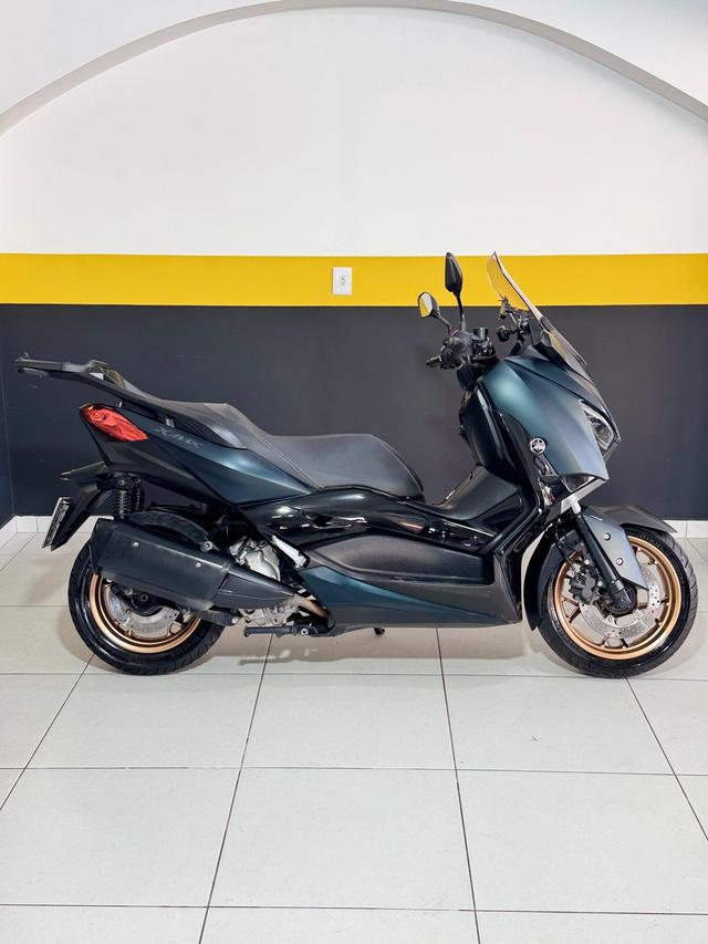 Yamaha Xmax
