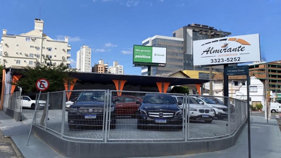 Almirante Automóveis