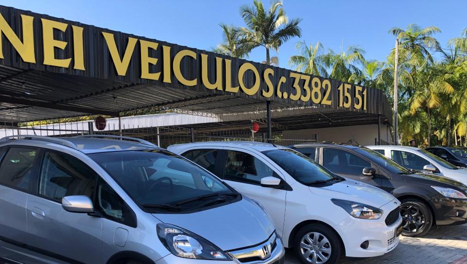 Nei Veículos